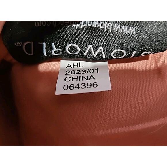 Disney Pink Mini Backpack Minnie Mouse "Pastels & Petals" Bioworld Lightweight0 - Picture 9 of 11